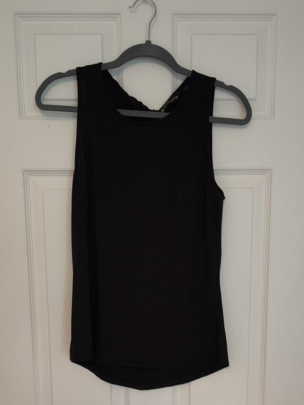 Athleta Black Sleeveless Tank with Scoop Neck